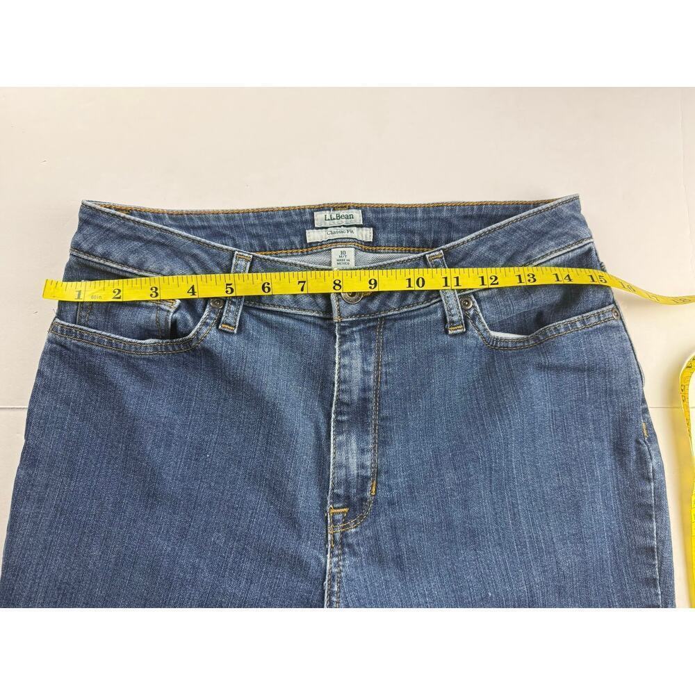 L.L. Bean Classic Fit Denim Jeans - Women's Size 10 - Picture 2 of 7